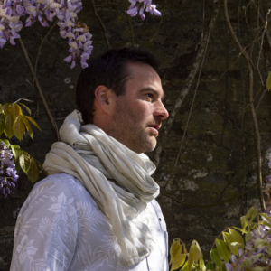 Jenny Aves Oyster pure linen Scarf